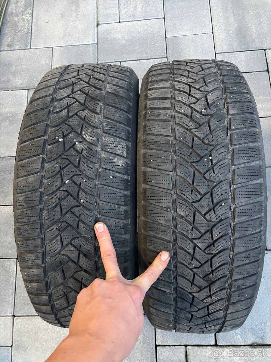 Dunlop 215/60 R16 zimné