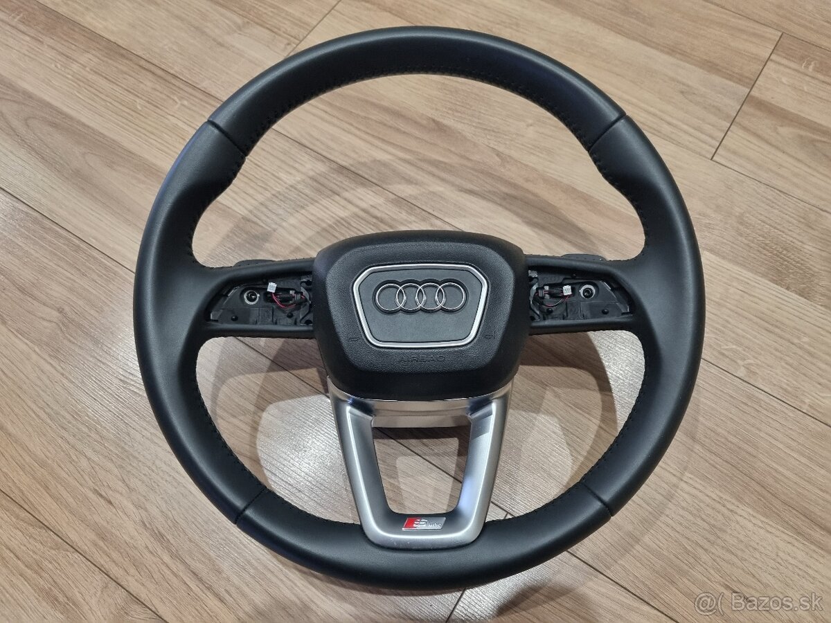 AUDI VYHRIEVANÝ MULTIFUNKČNÝ VOLANT