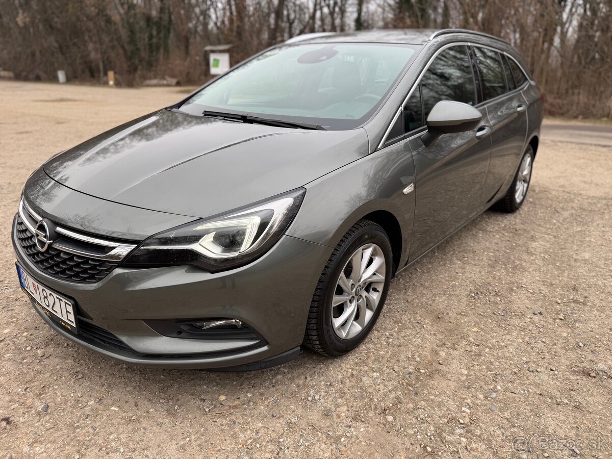 Opel Astra Sport Tourer ST 1.6 Turbo 200k S S Innovation