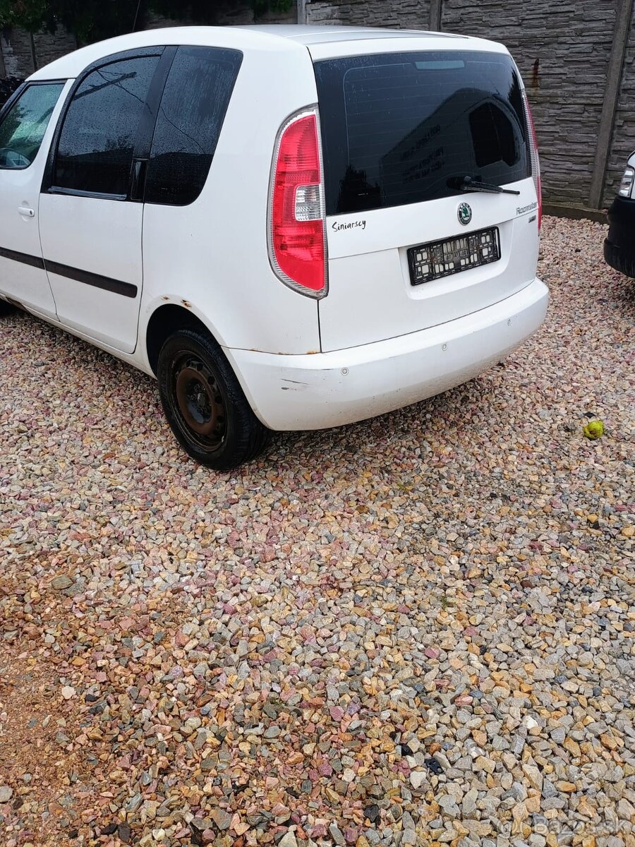 Rozpredám škoda Roomster 1.4Tdi 59kw BNV