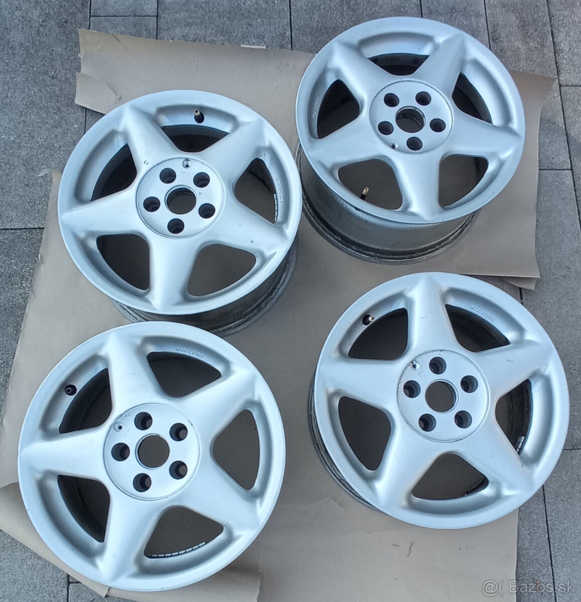 elektrony R15 5x100 DEZENT