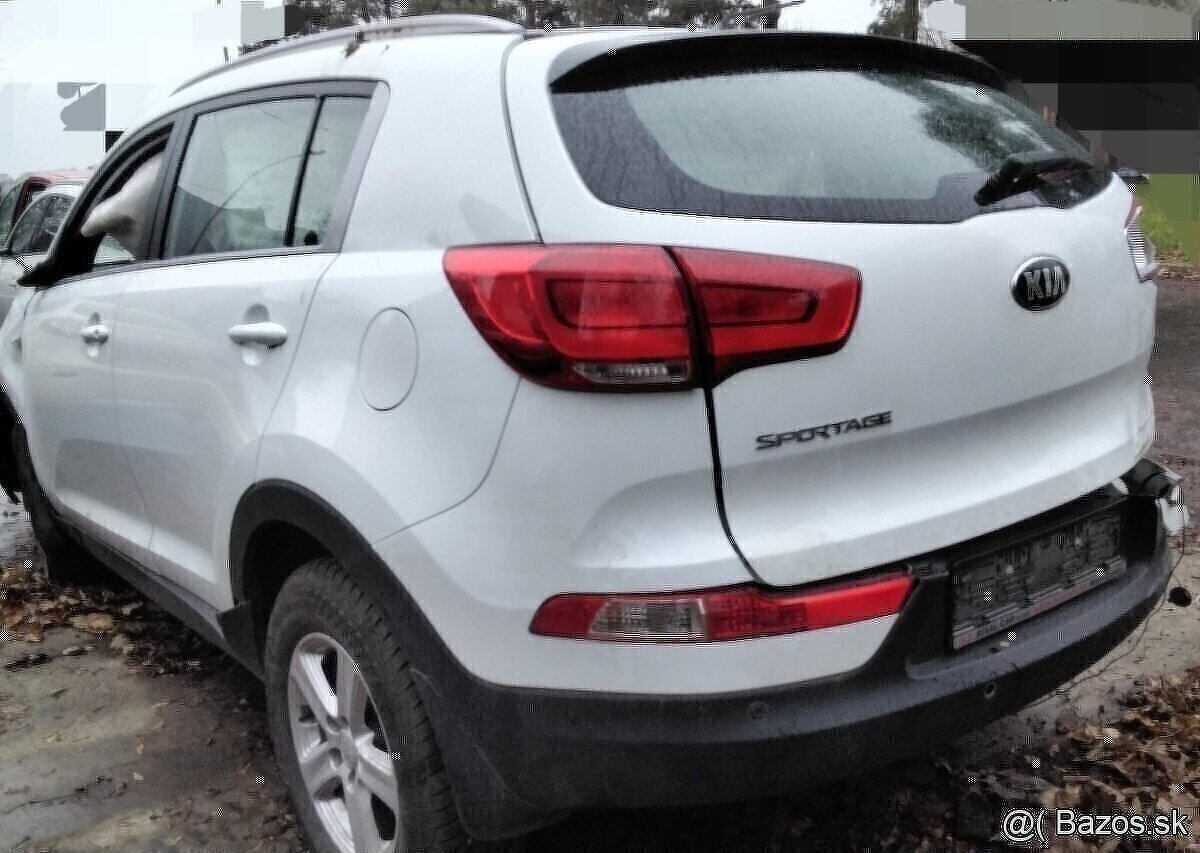 KIA SPORTAGE 1.6 GDI 2015 predám DVERE, MOTOR G4FD benzín, A