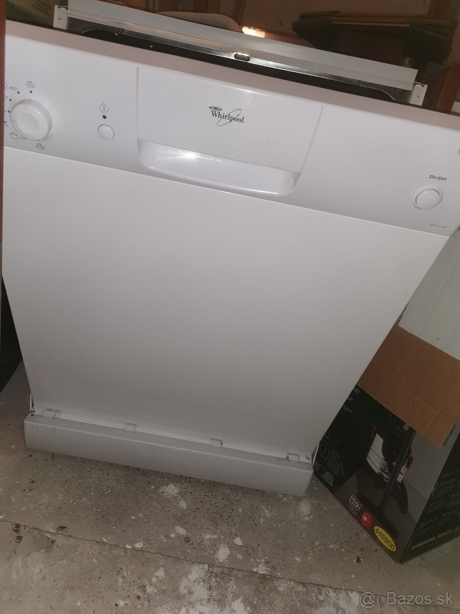 Predám umývačku riadu Whirlpool ADP 4108