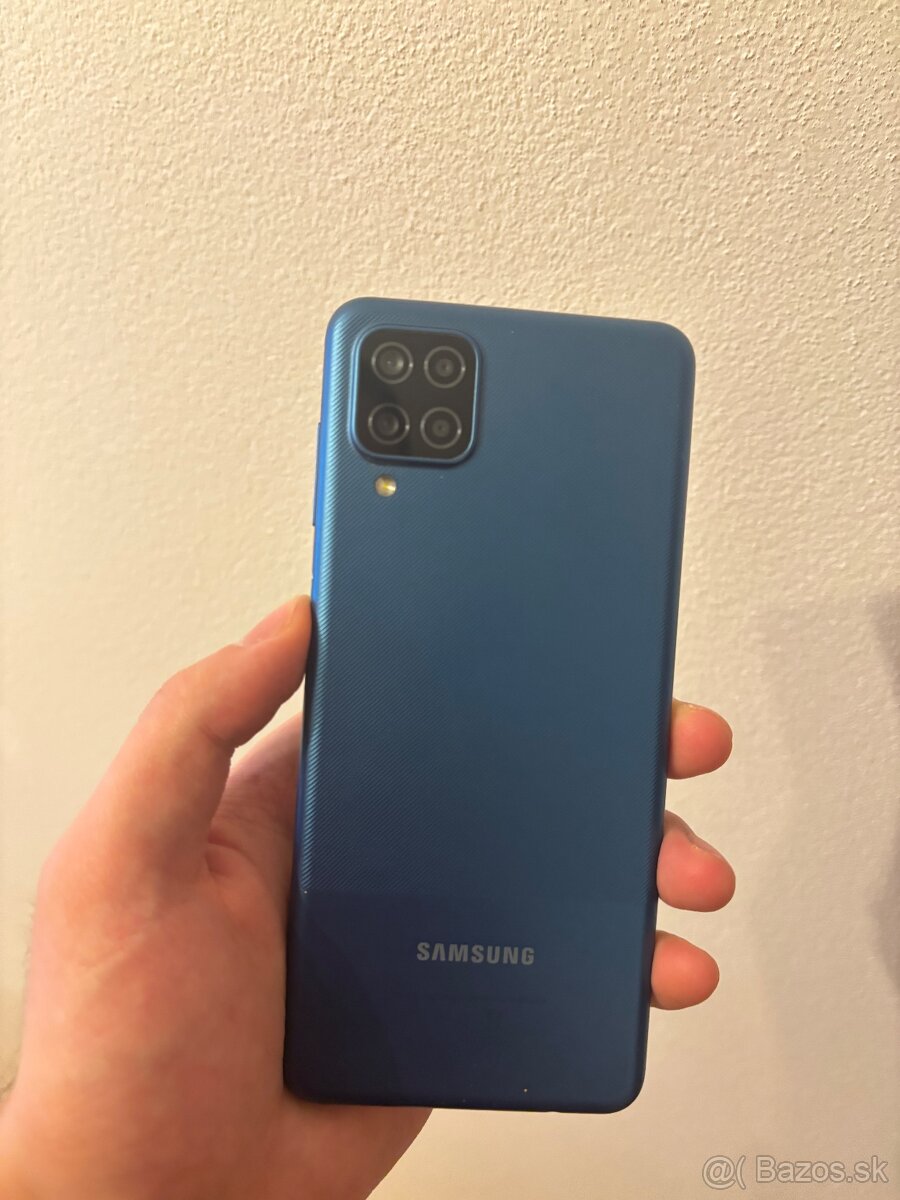 Samsung galaxy A12