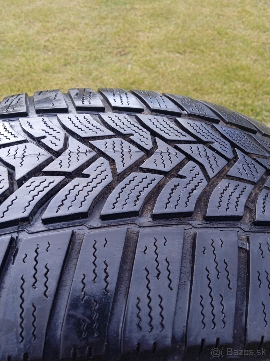 215/60 r16 zimné pneu.5 mm