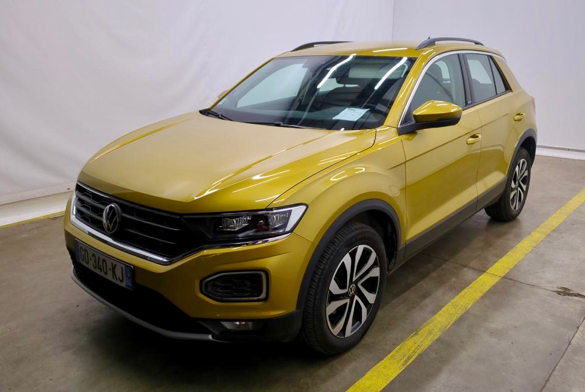 Volkswagen T-ROC 1.5 TSI EVO ACTIVE DSG 25.900,- Eur s DPH