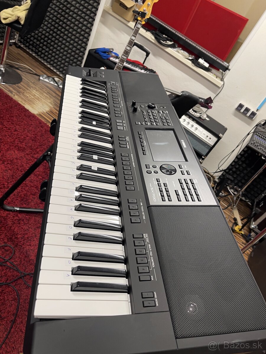 YAMAHA PSR  SX 700