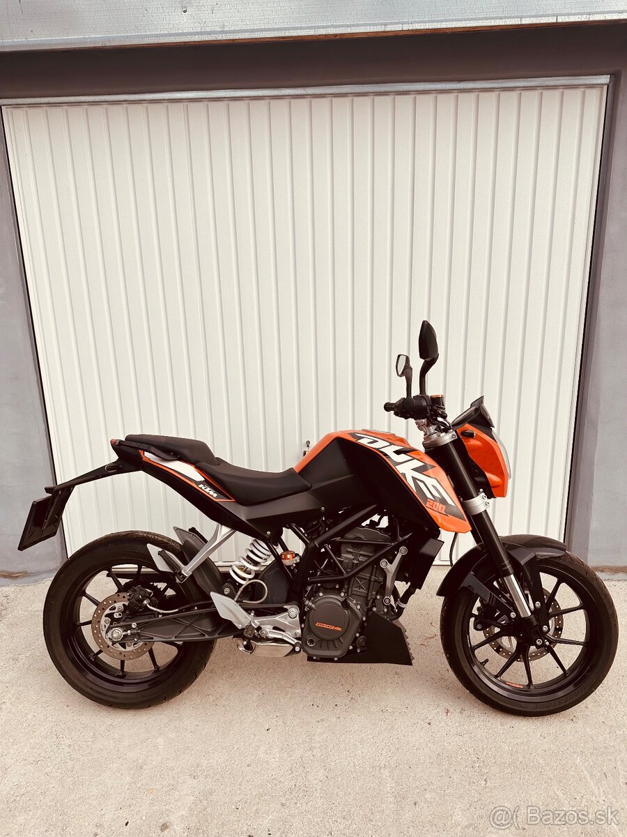 KTM Duke 200