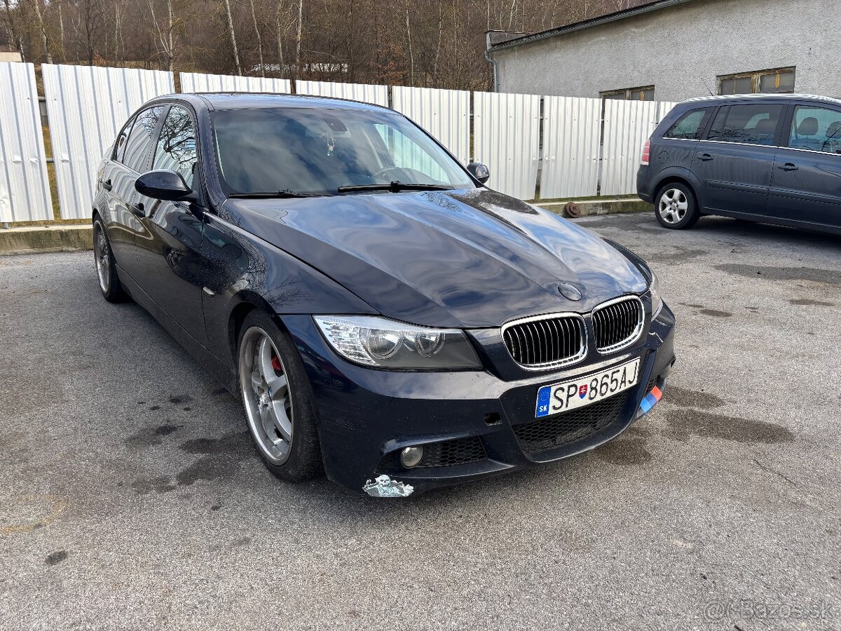 E90 320d AT6