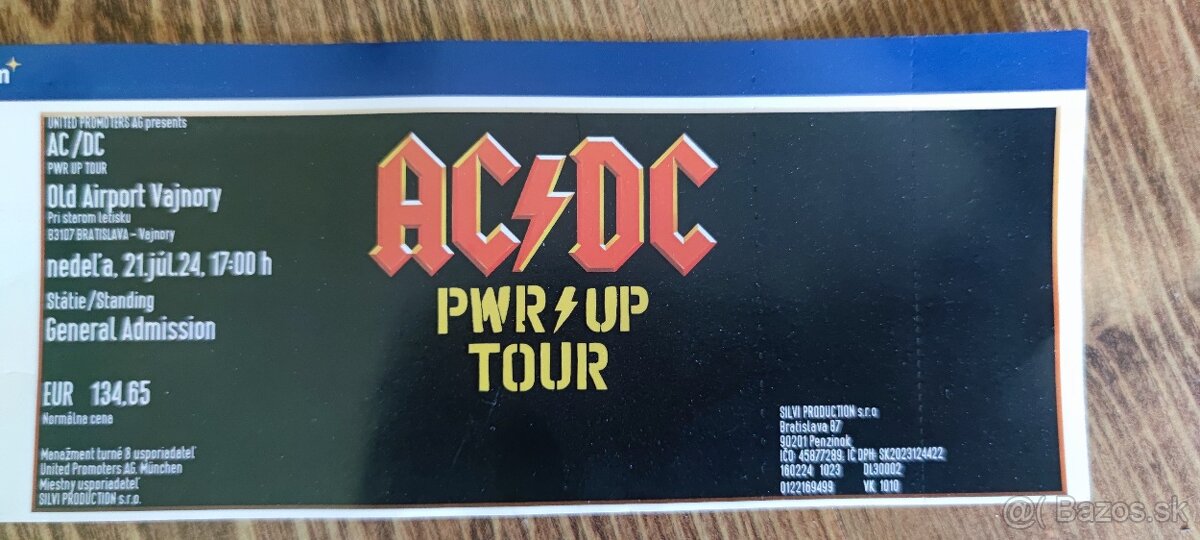AC/DC PWR UP TOUR VAJNORY