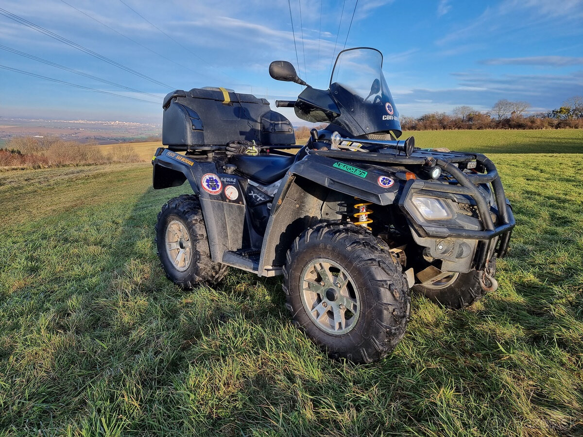 Can-Am Outlander XT 800R