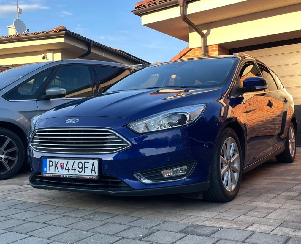 Ford Focus Combi 1.5 TDCi EcoBlue Titanium A/T