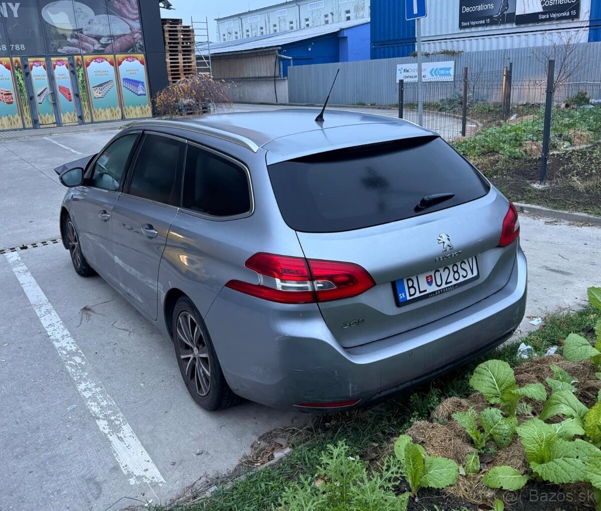 Peugeot 308 2016