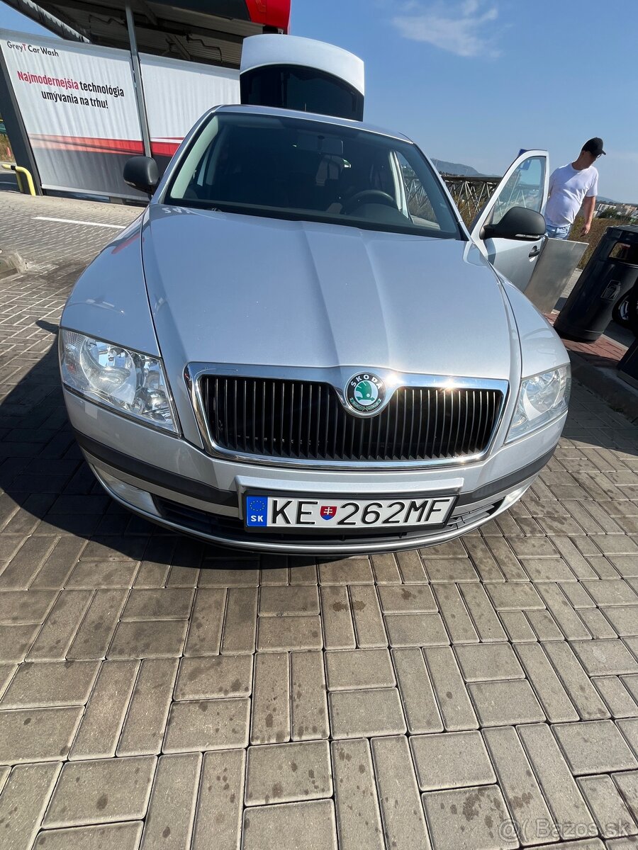 Škoda Octavia 1.6 - 2012