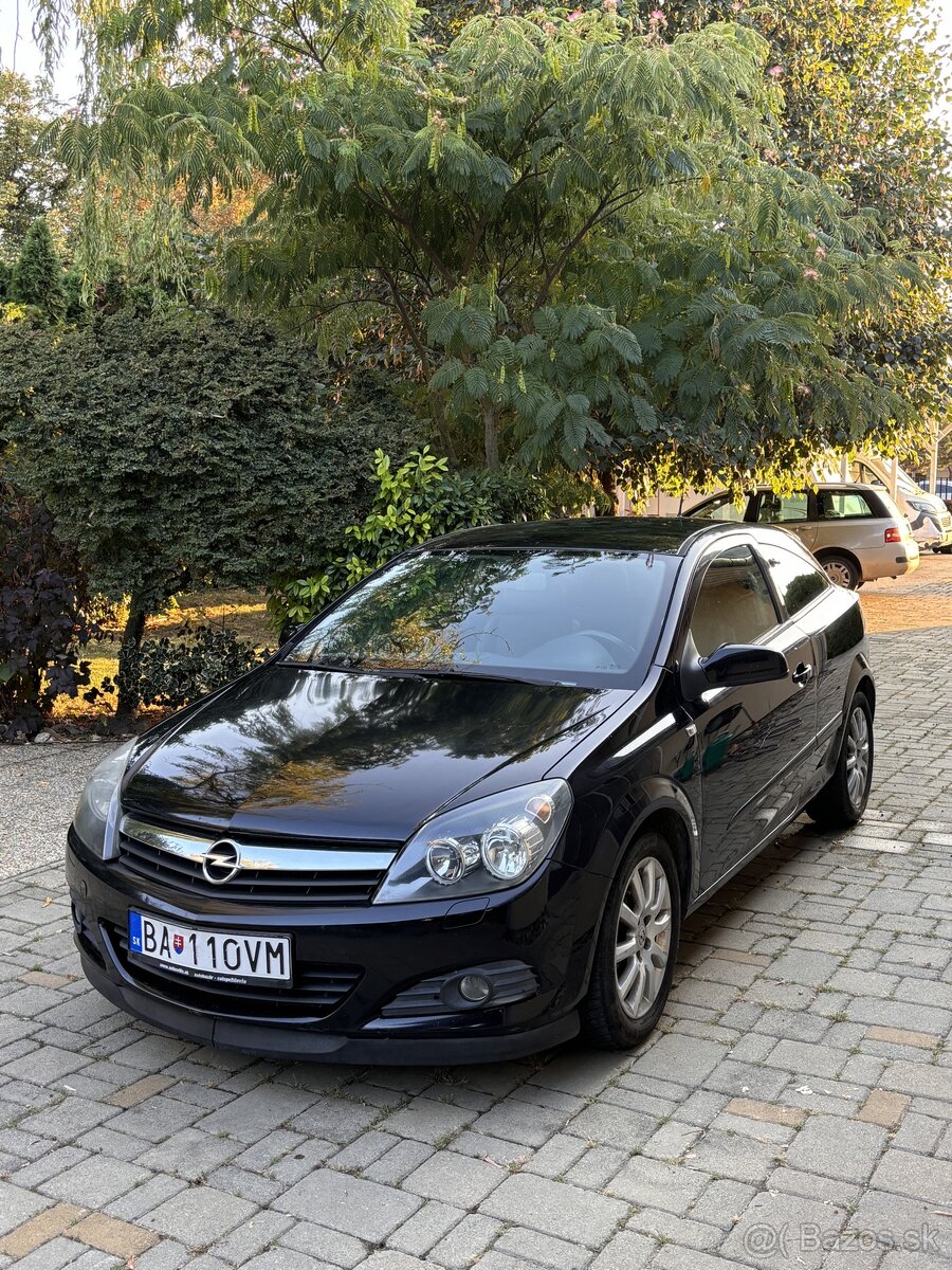 Opel astra GTC