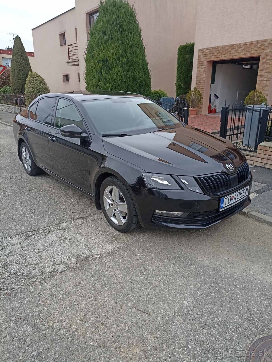 Predam Skoda octavia 1.6 tdi