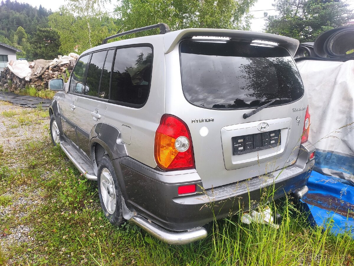 1400 € // Hyundai Terracan