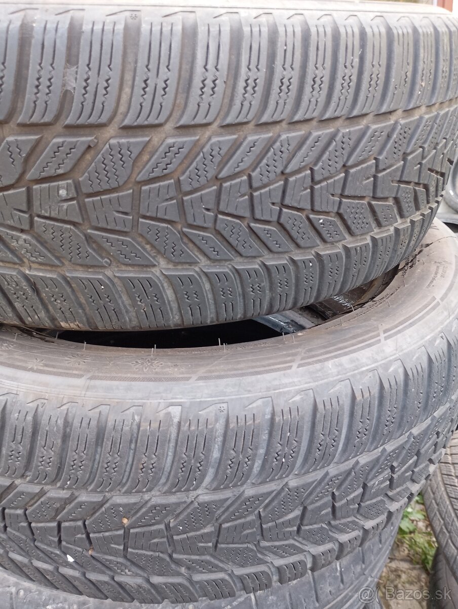 225/55 R18 zimné Hankook