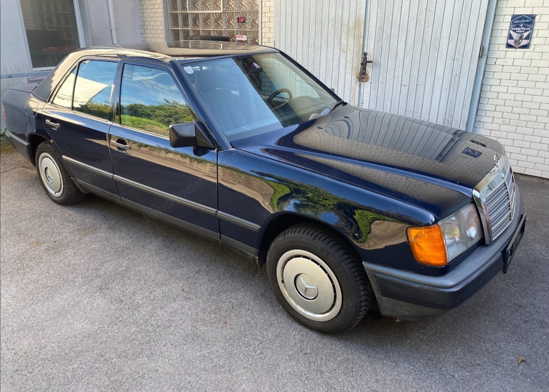 Mercedes benz w124 90000km