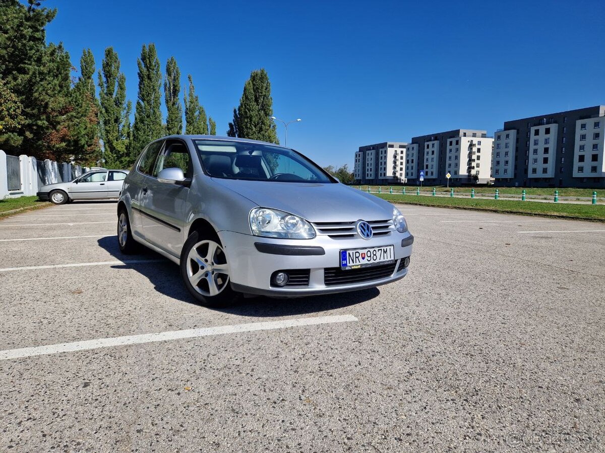 Volkswagen golf 5 benzín +plyn