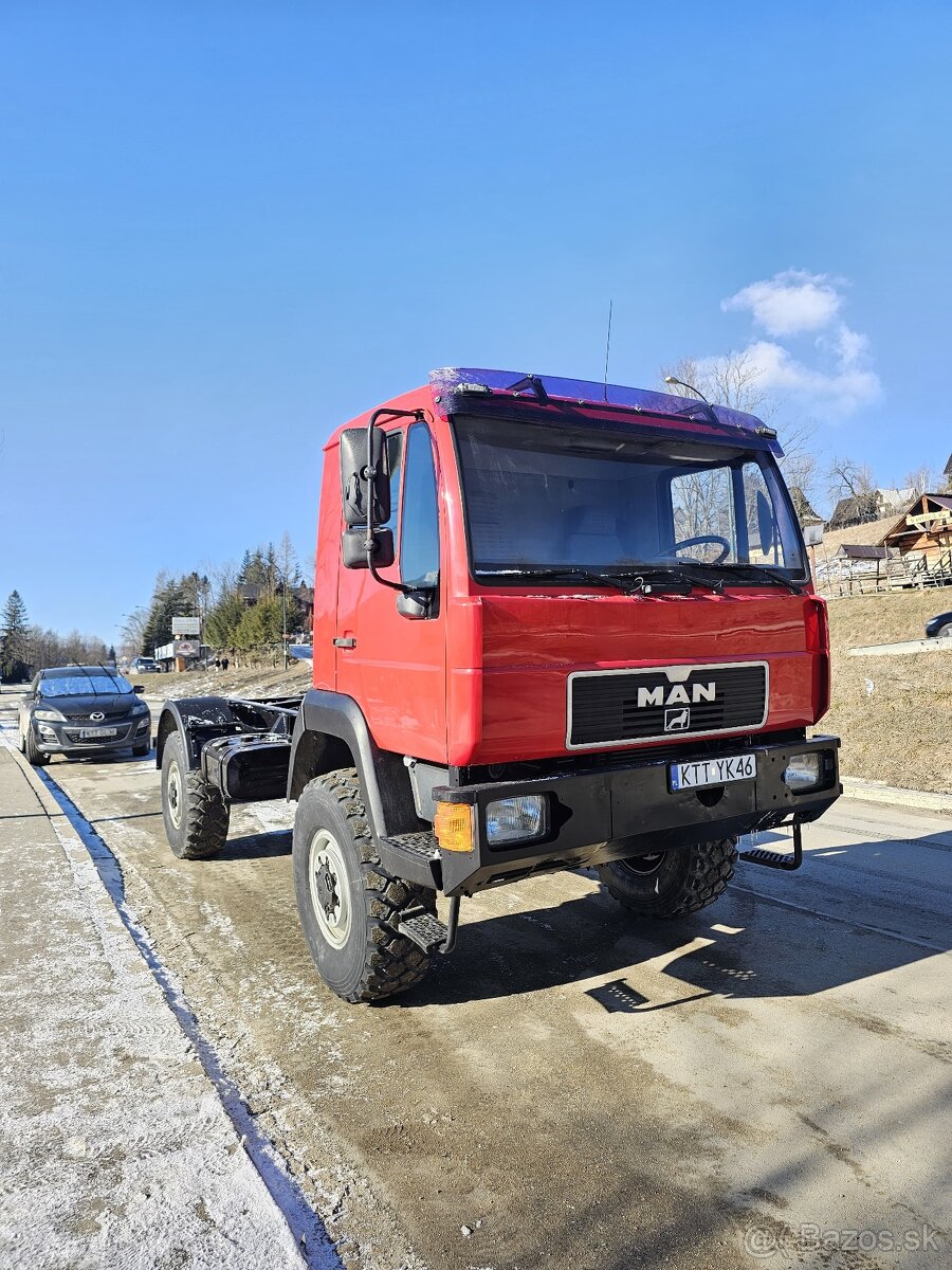 Man L2000 4x4 6valec vrtnica Kipper LE unimog praga