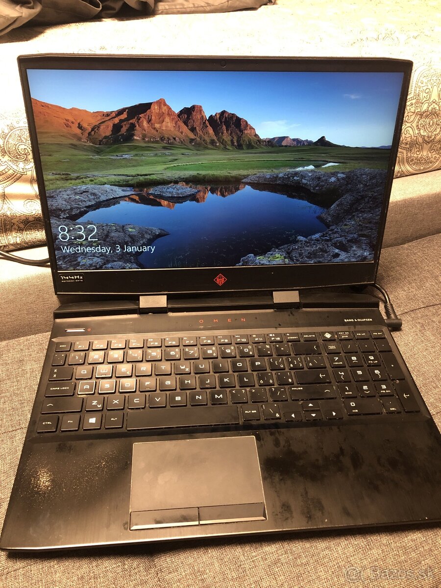 HP omen 15 dc1025