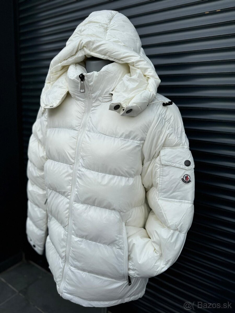 Panska biela bunda Moncler