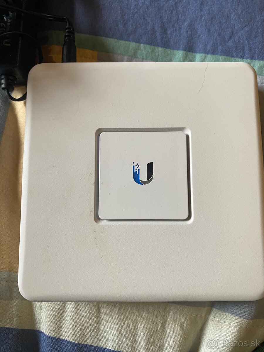 Ubiquiti UniFi Security Gateway