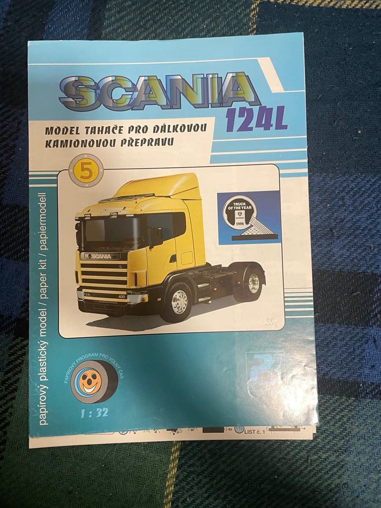 SCANIA 124L Papierový model.