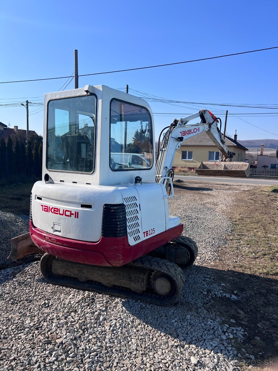 Takeuchi TB 125