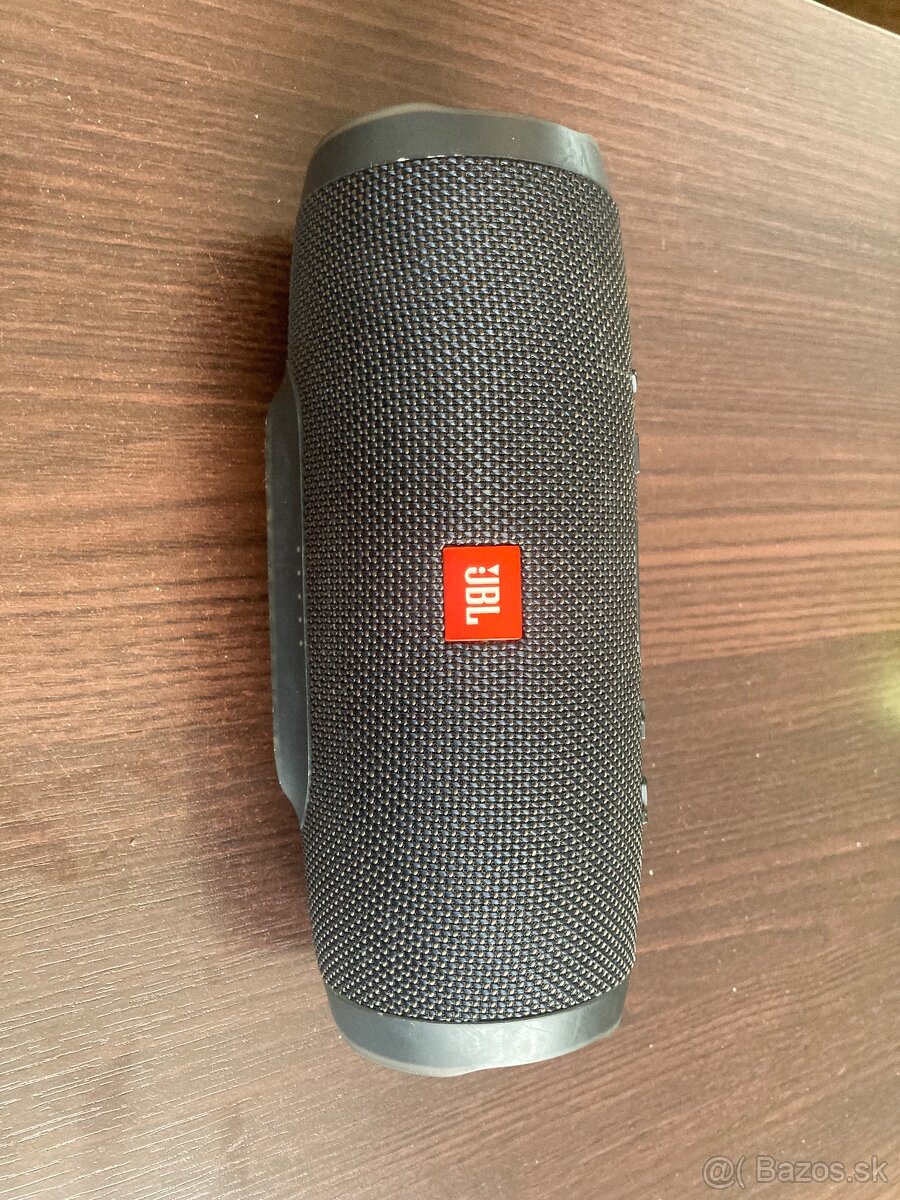 JBL charge 3