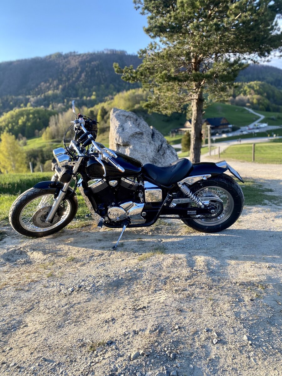 Honda Shadow-Black widow