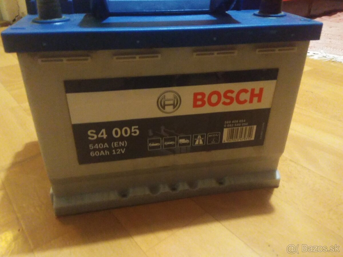 Autobatéria Bosch S4 baterka akumulátor