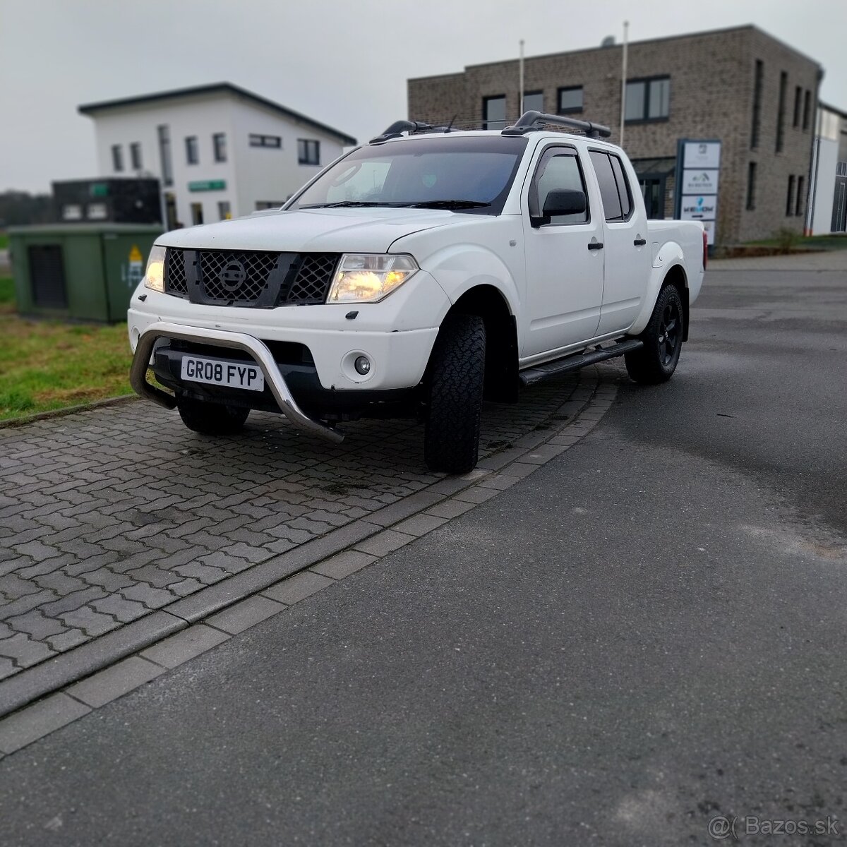 Predam dovoz gb Nissan Navara 2.5 tdi