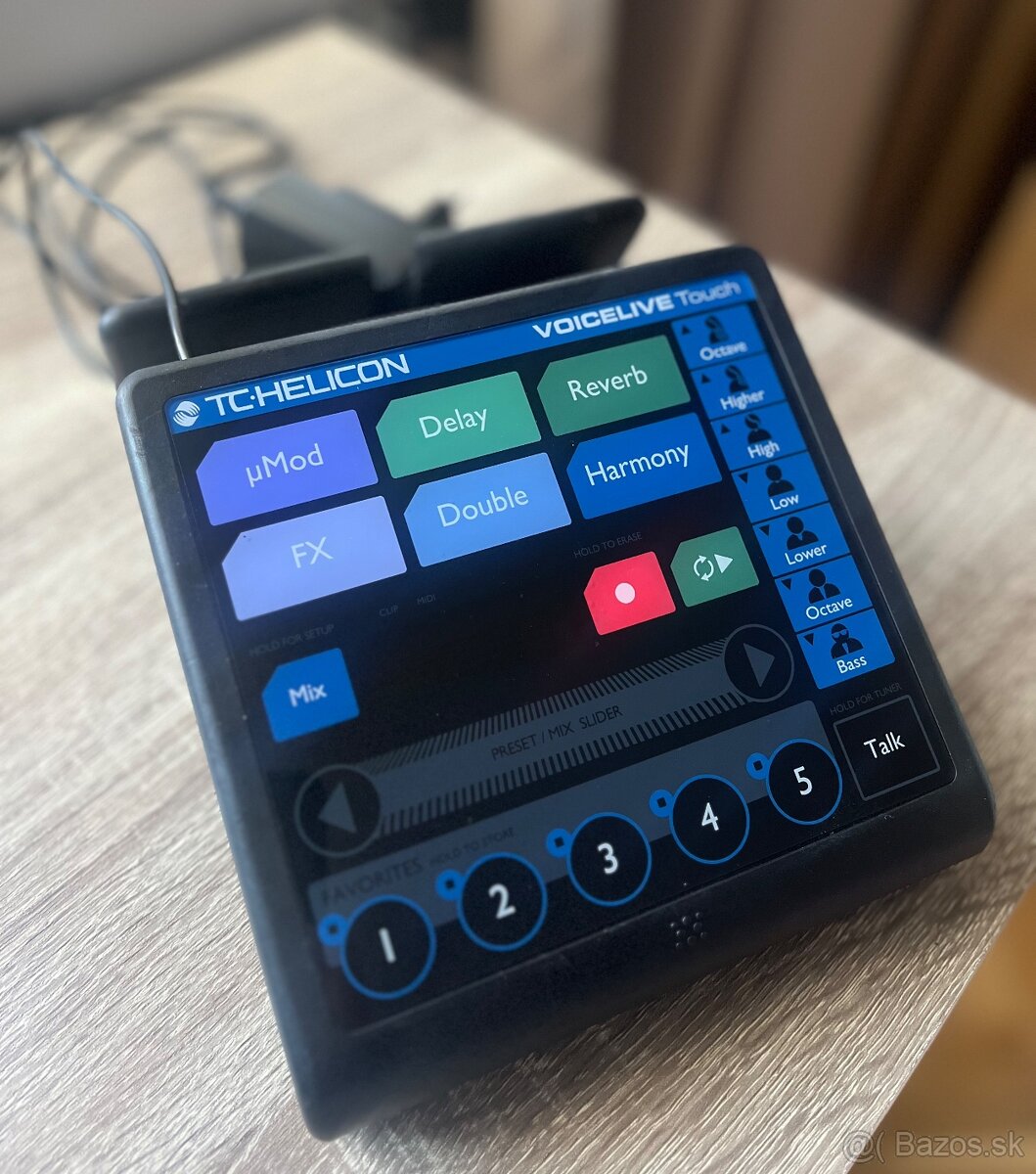 Predám TC Helicon VOICELIVE TOUCH