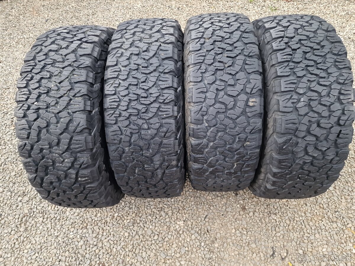 SUV pneu BFGoodrich A/T   265/65R18