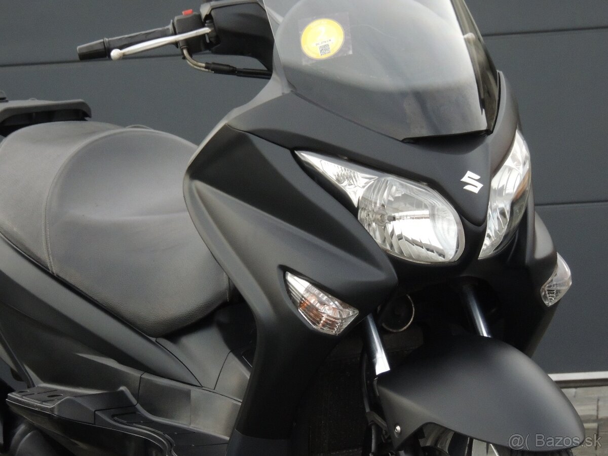 SUZUKI BURGMAN 125 2014