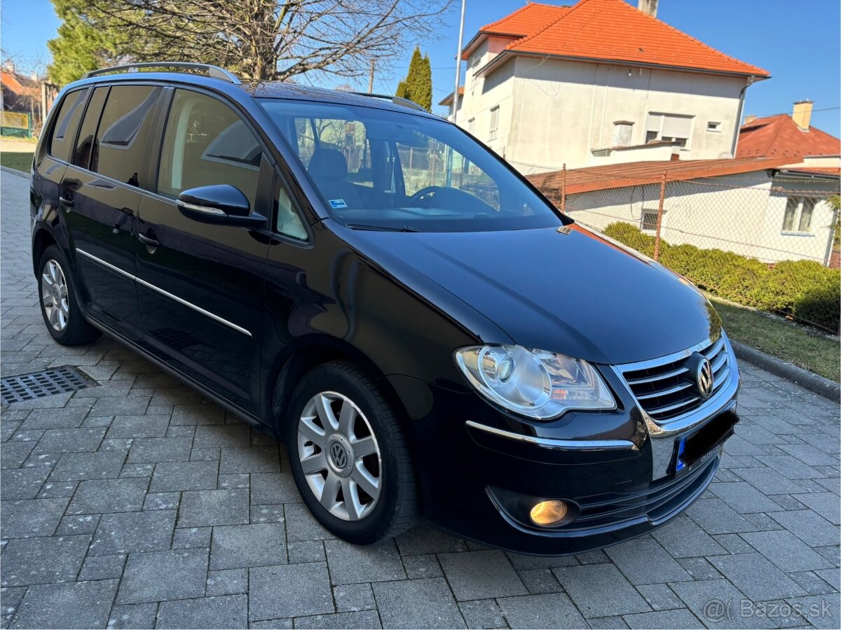 Volkswagen Touran 1.9Tdi Dsg 77kW Rok 2009/10 Highline