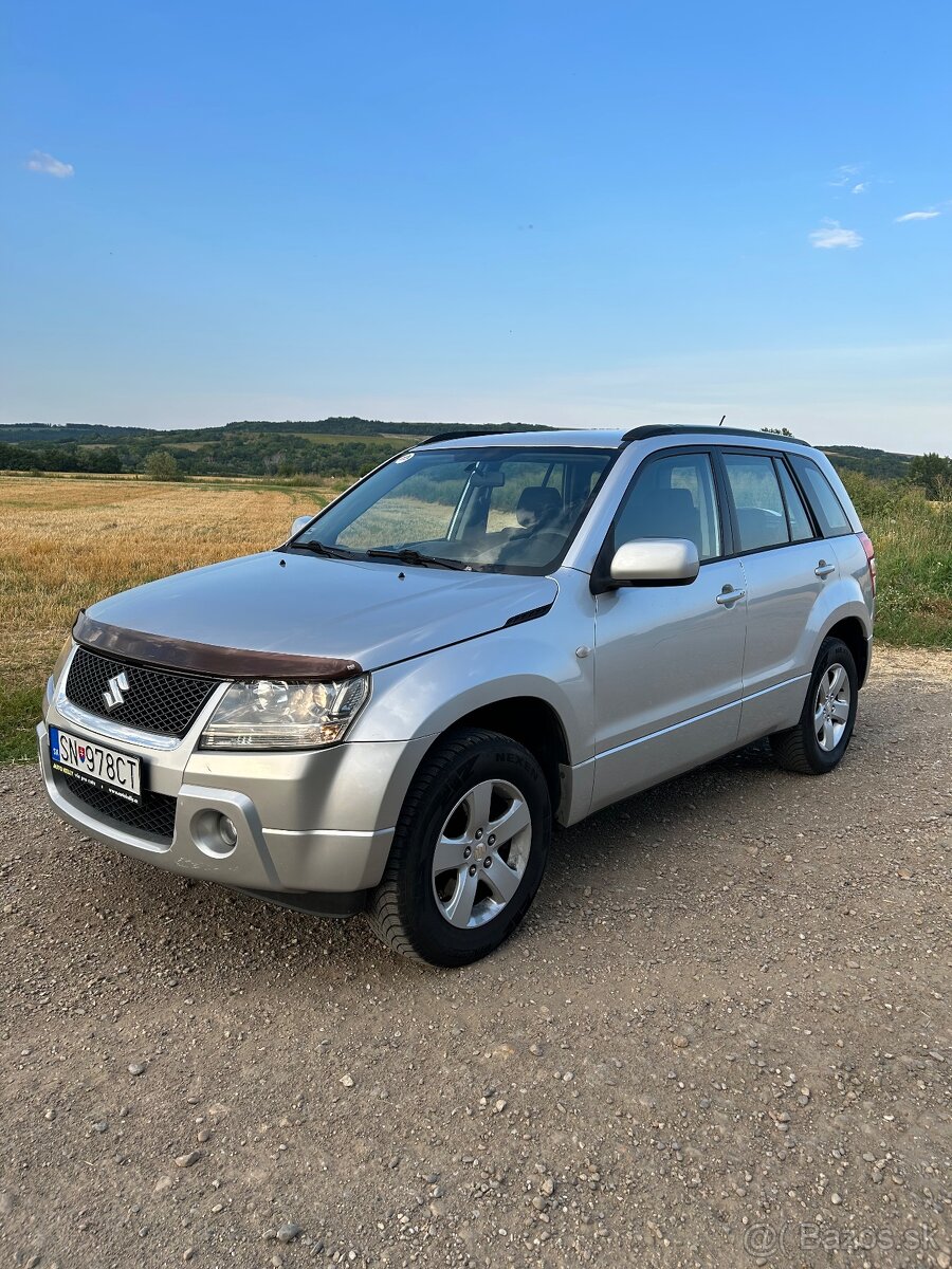 Suzuki Grand Vitara 2.0