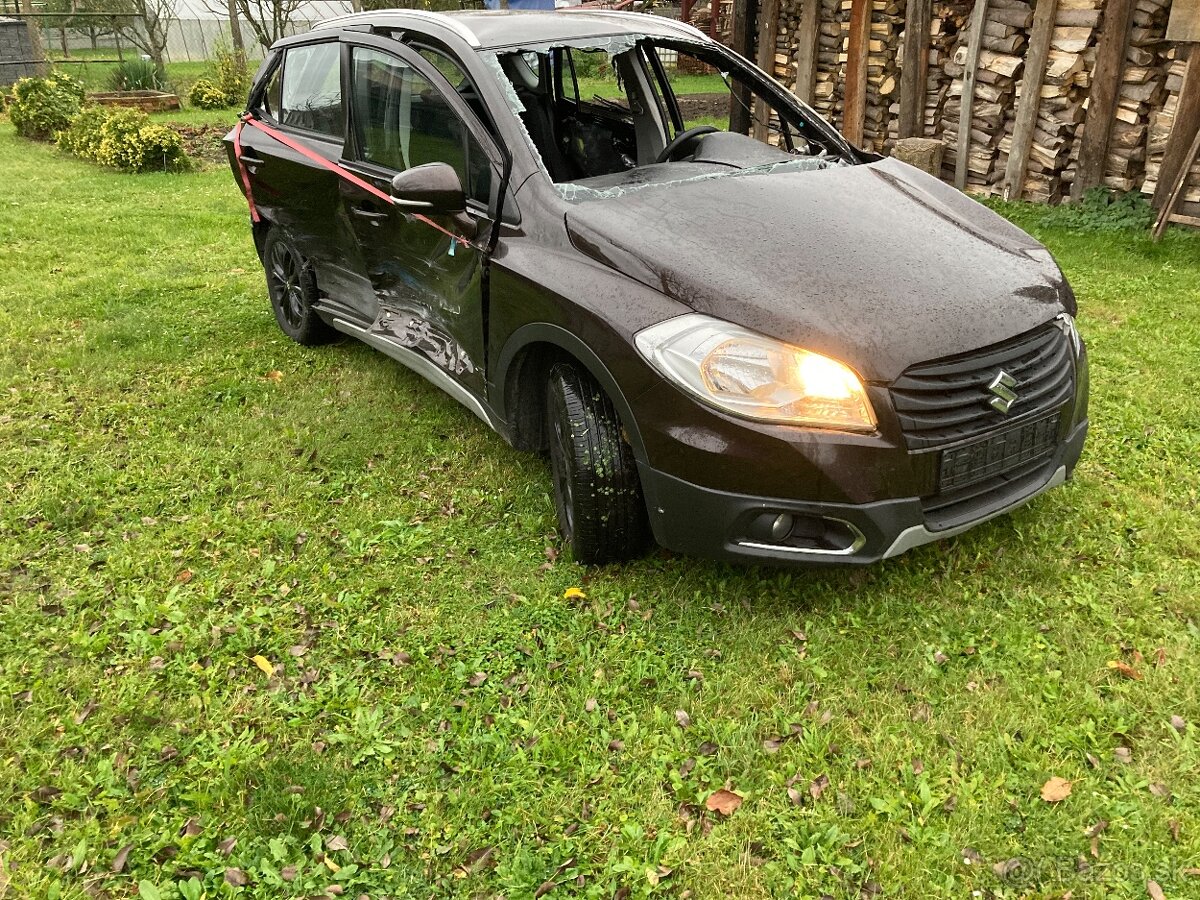 Rozpredám Suzuki sx4 S-cross 1,6DDiS Allgrip 4x4 rok 2015