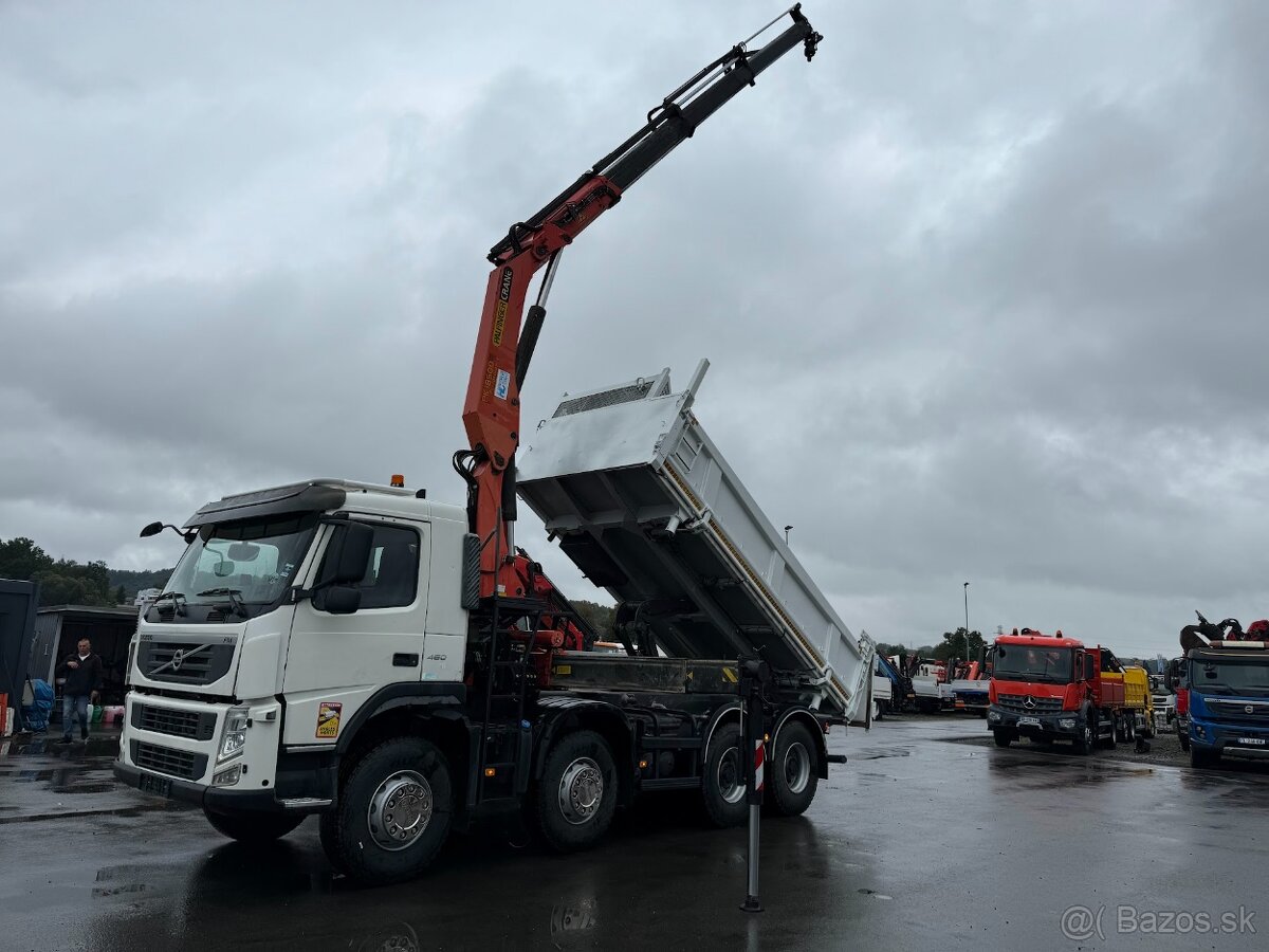 VOLVO FM 450 trojstranný sklapač s hydraulickou rukou TOP