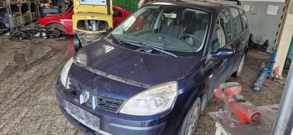 Lacno rozpredám vozidlo Renault Megane Scenic II