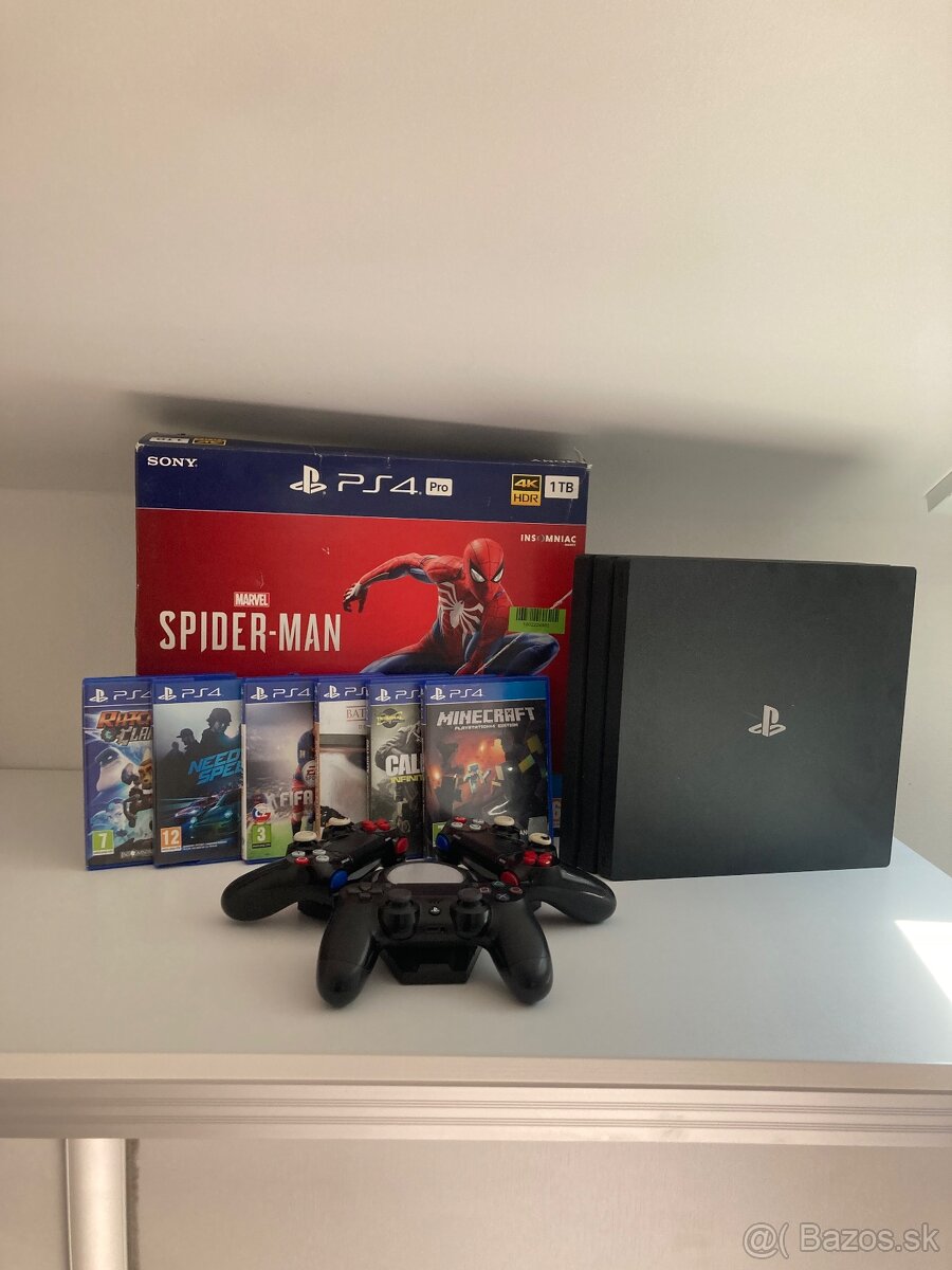 ps4 pro 1TB - sada