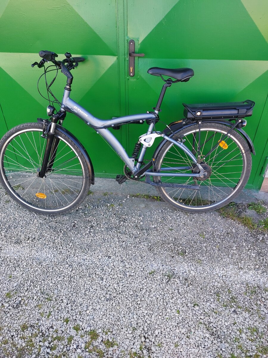 Predám trekkingovy elektrobicykel