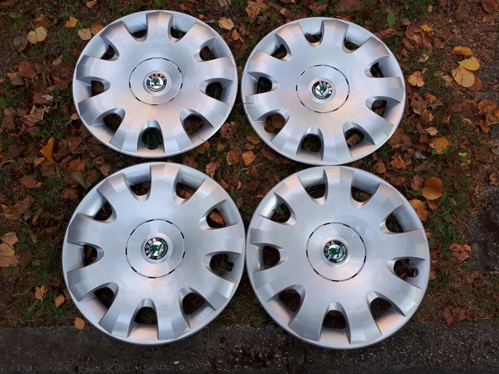 Original puklice Skoda 15" - nove