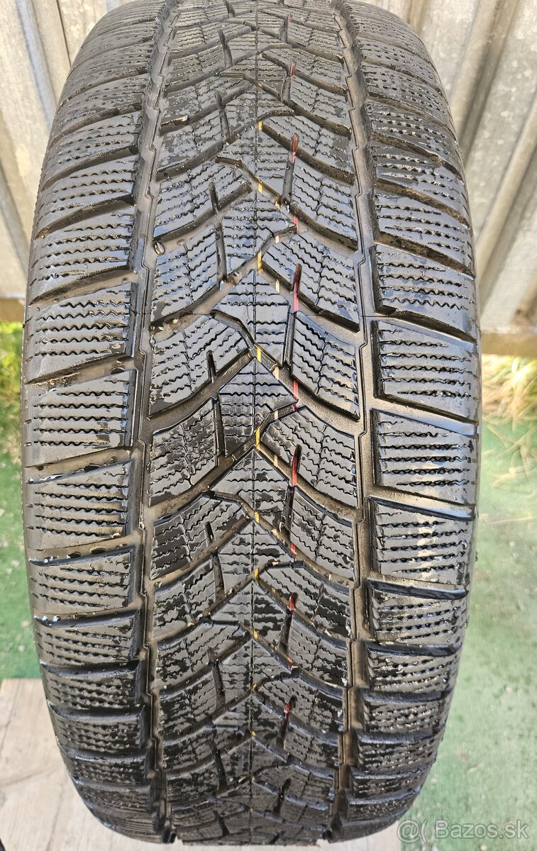 Špičkové zimné pneu DUNLOP Wintersport 4D - 235/55 r19 105V