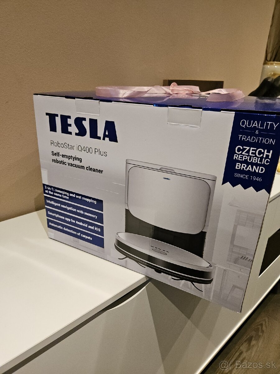 Robotický vysavać
TESLA RoboStar iQ400 Plus