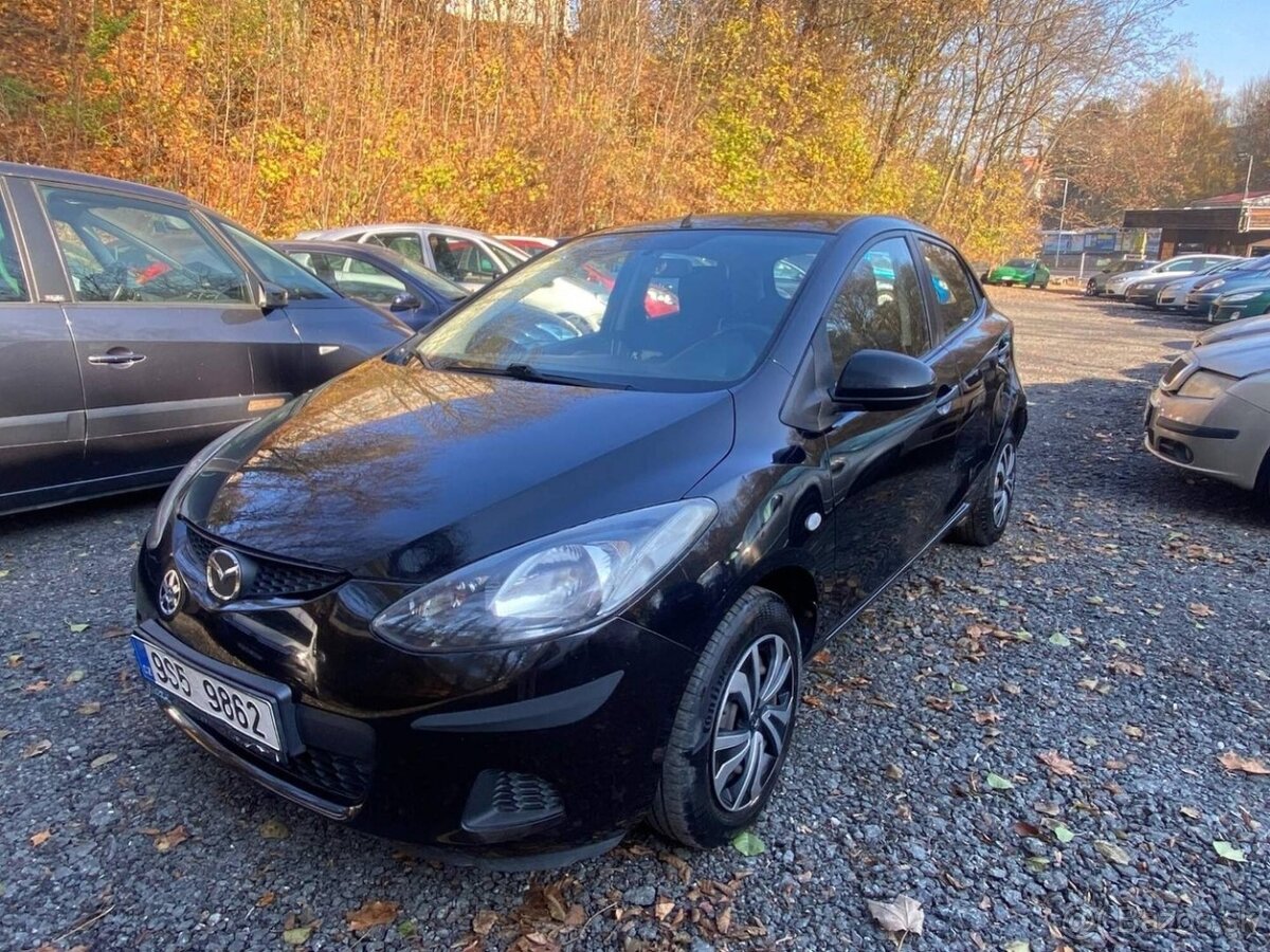 Mazda 2 1.3i 16V 55kW klimatizace ABS 171tkm ČR