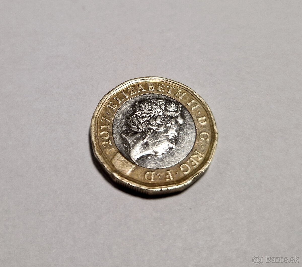 Queen Elizabeth ONE pound - zberateľská minca