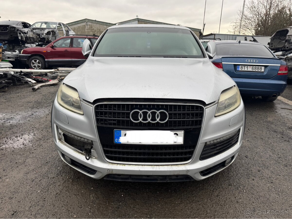 Audi q7 4.2tdi 240kW LX7W náhradní díly